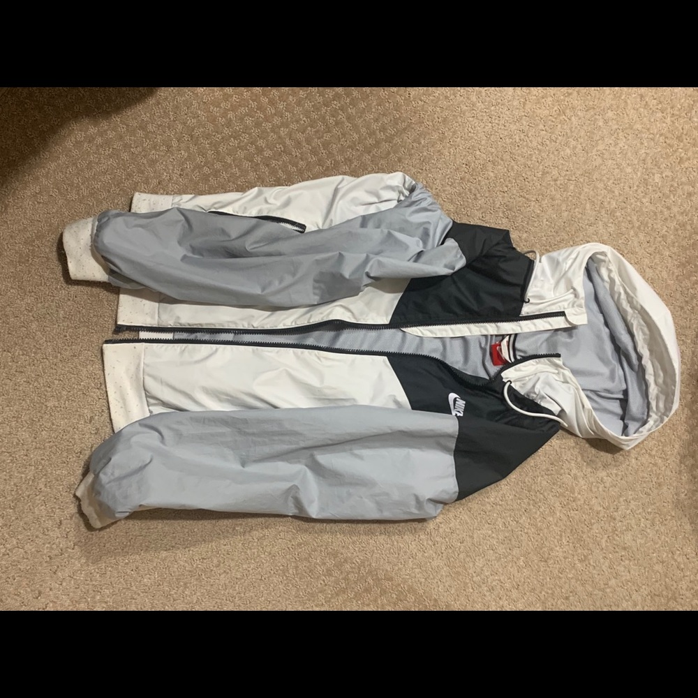 Nike windbreaker